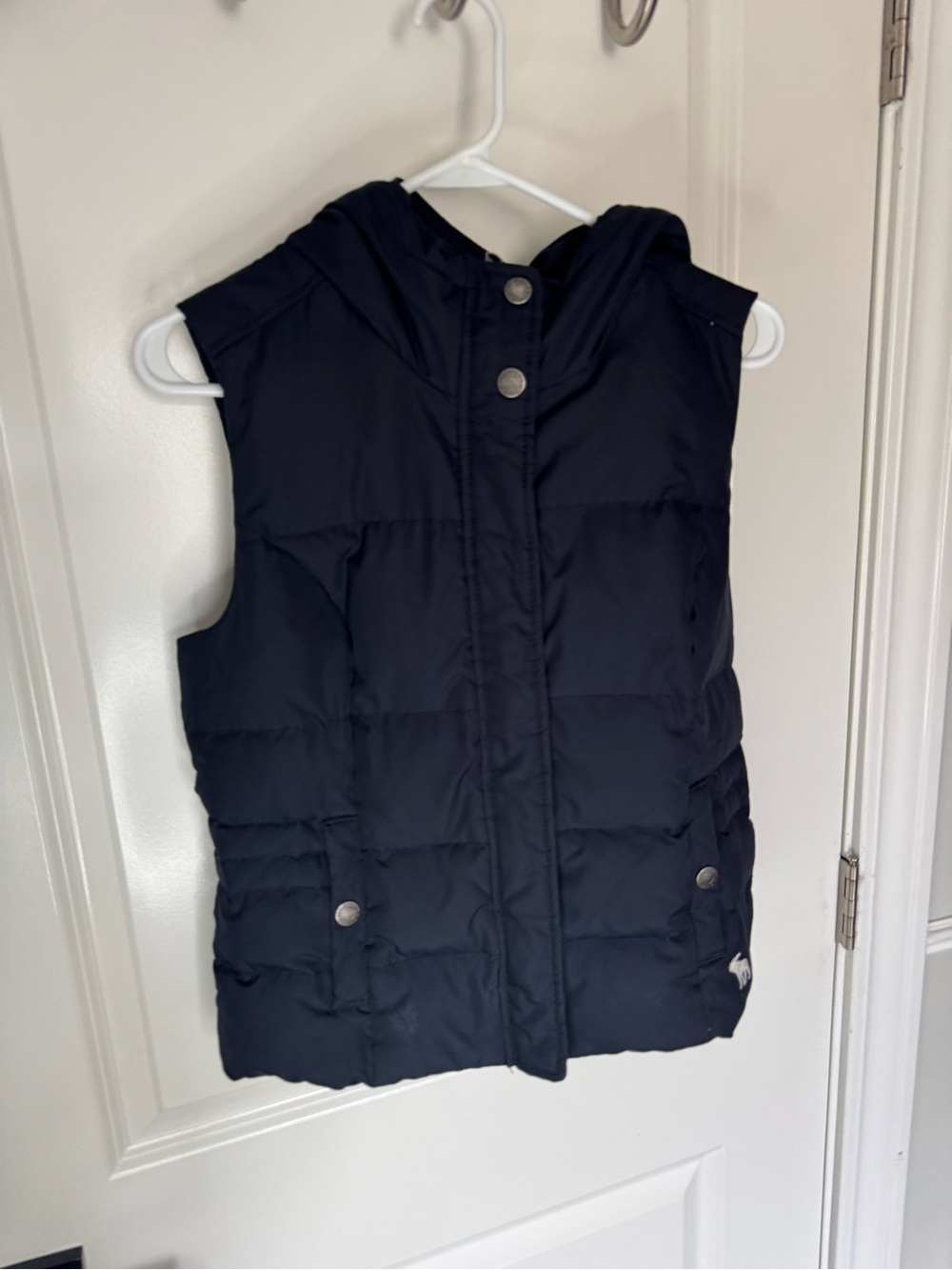 Abercrombie & Fitch Navy Hooded Puffer Vest